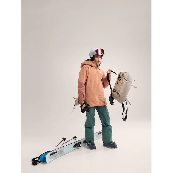 SENTINEL INSULATED JACKET WOMEN'S Small 

Coreloft™-insulated GORE-TEX jacket - Picture 7 of 8